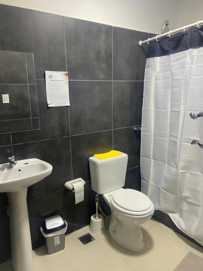 Black Star Art Hostel Neuquén Zewnętrze zdjęcie